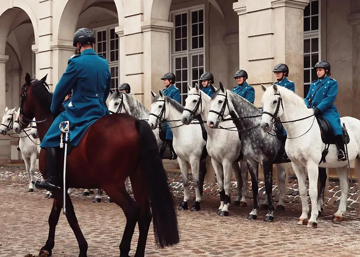 Huge Modern & 2br Loft *